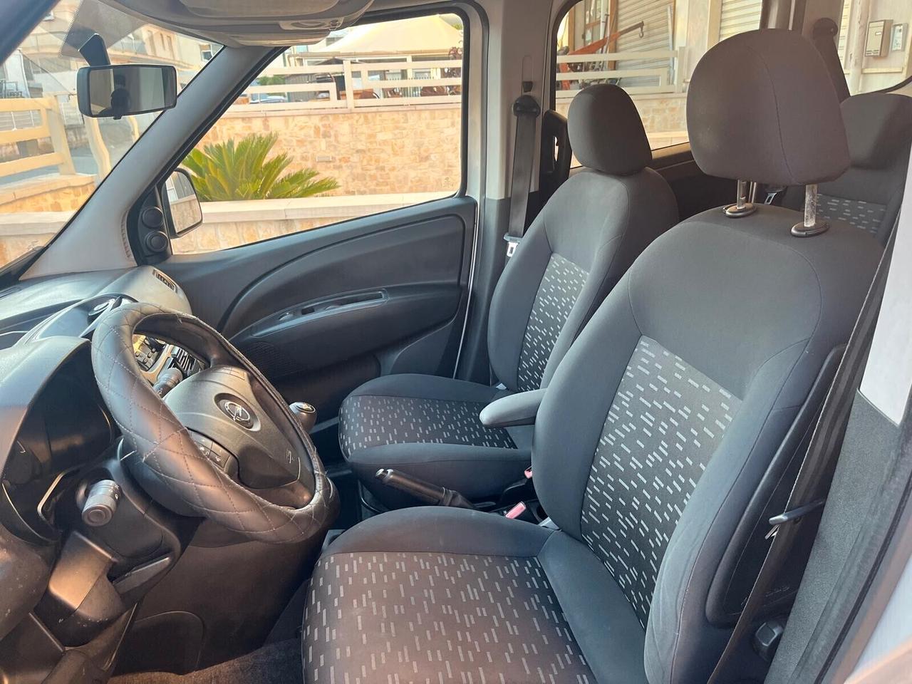 Opel Combo 1.6 CDTi 105CV Elective