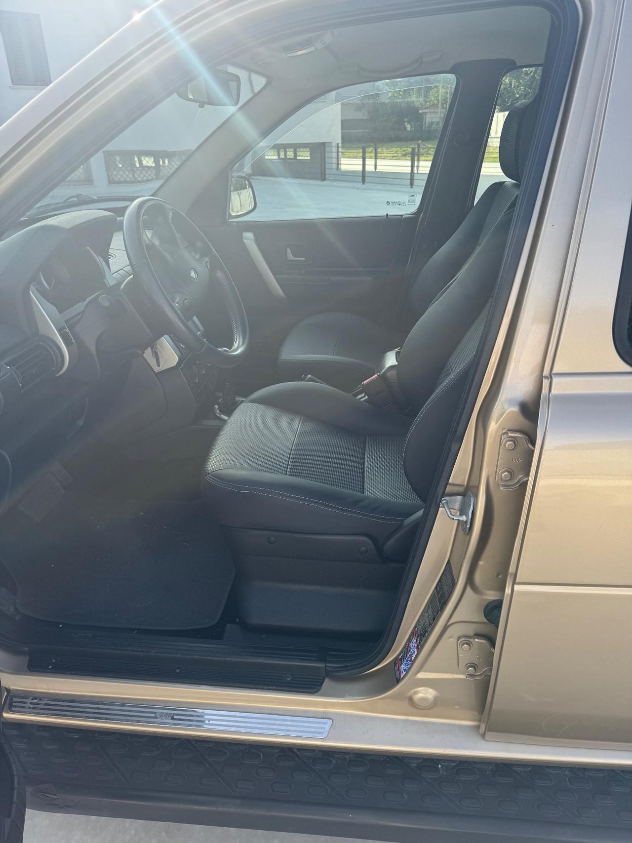 Land Rover Freelander 2.0 110Cv Automatico- gancio traino- con ridotte