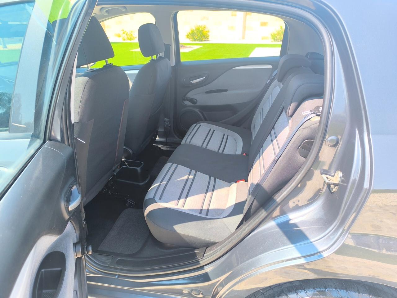Fiat Punto Evo 1.4 5 porte Active Natural Power perfetta