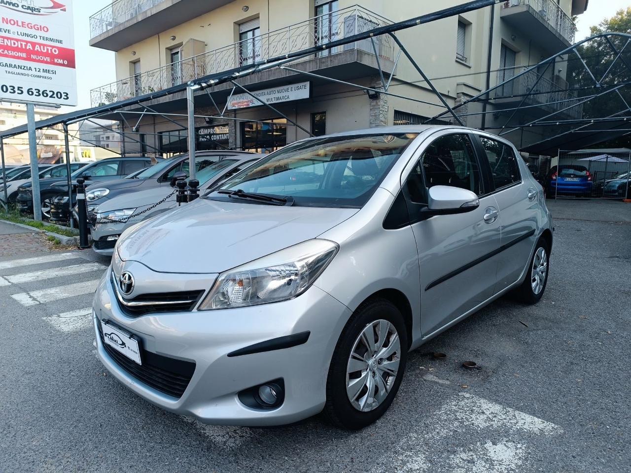 Toyota Yaris 1.3 5 porte Style RETROCAMERA BLUETOOTH