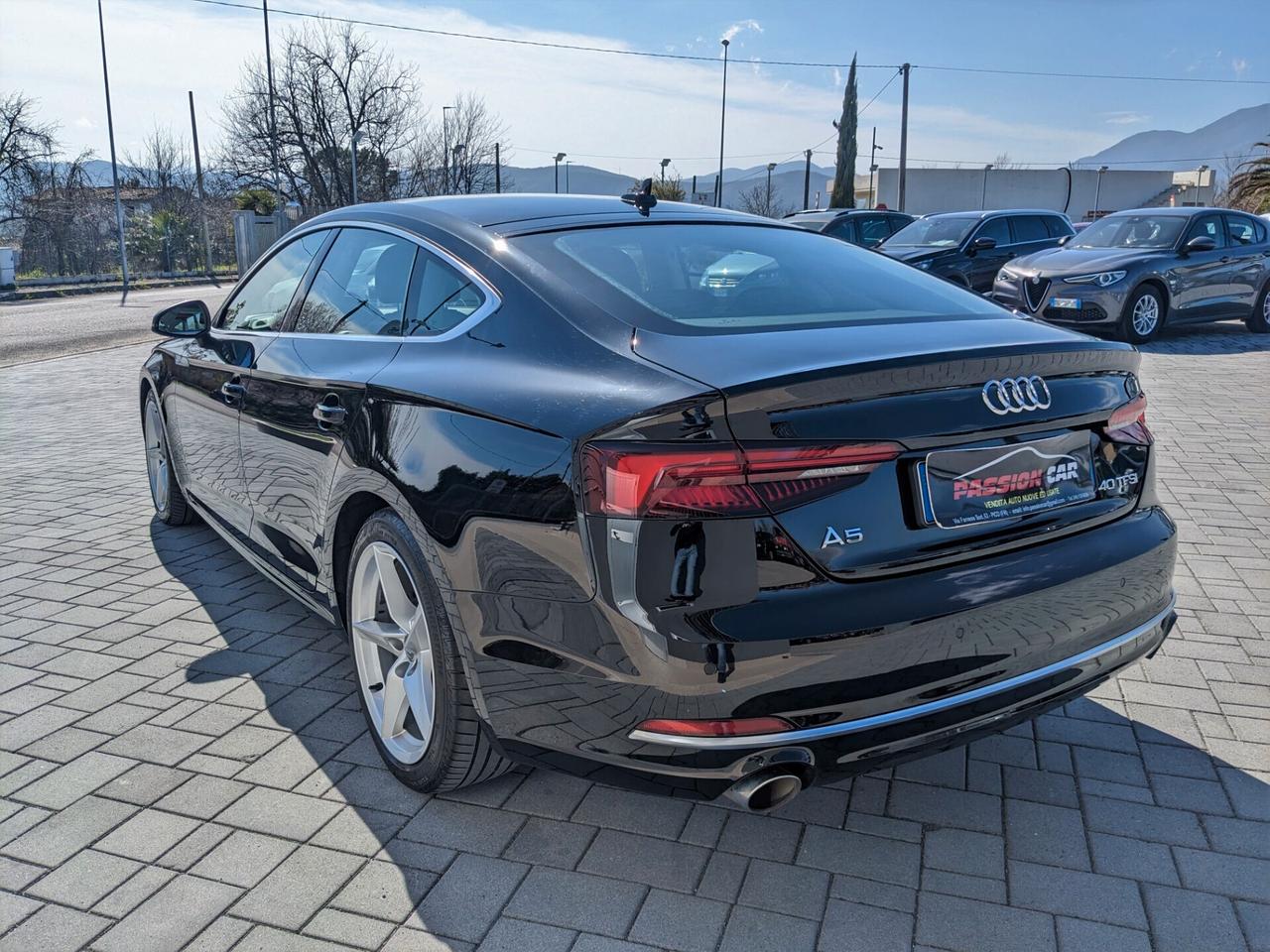 Audi A5 2.0 TFSI MHEV 190 CV Business Sport FARI MATRIX - UNIPRO