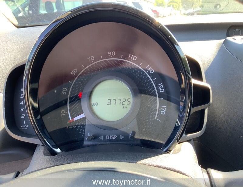 Toyota Aygo 2ª serie Connect 1.0 VVT-i 72 CV 5 porte x-play