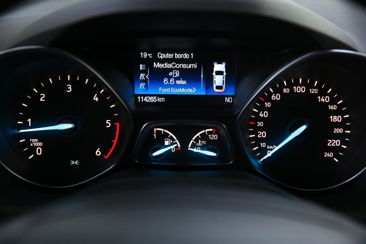 Ford Kuga 1.5 TDCI 120 cv Titanium