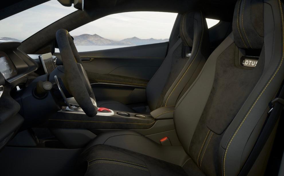 Lotus Emira V6 Supercharged First Edition