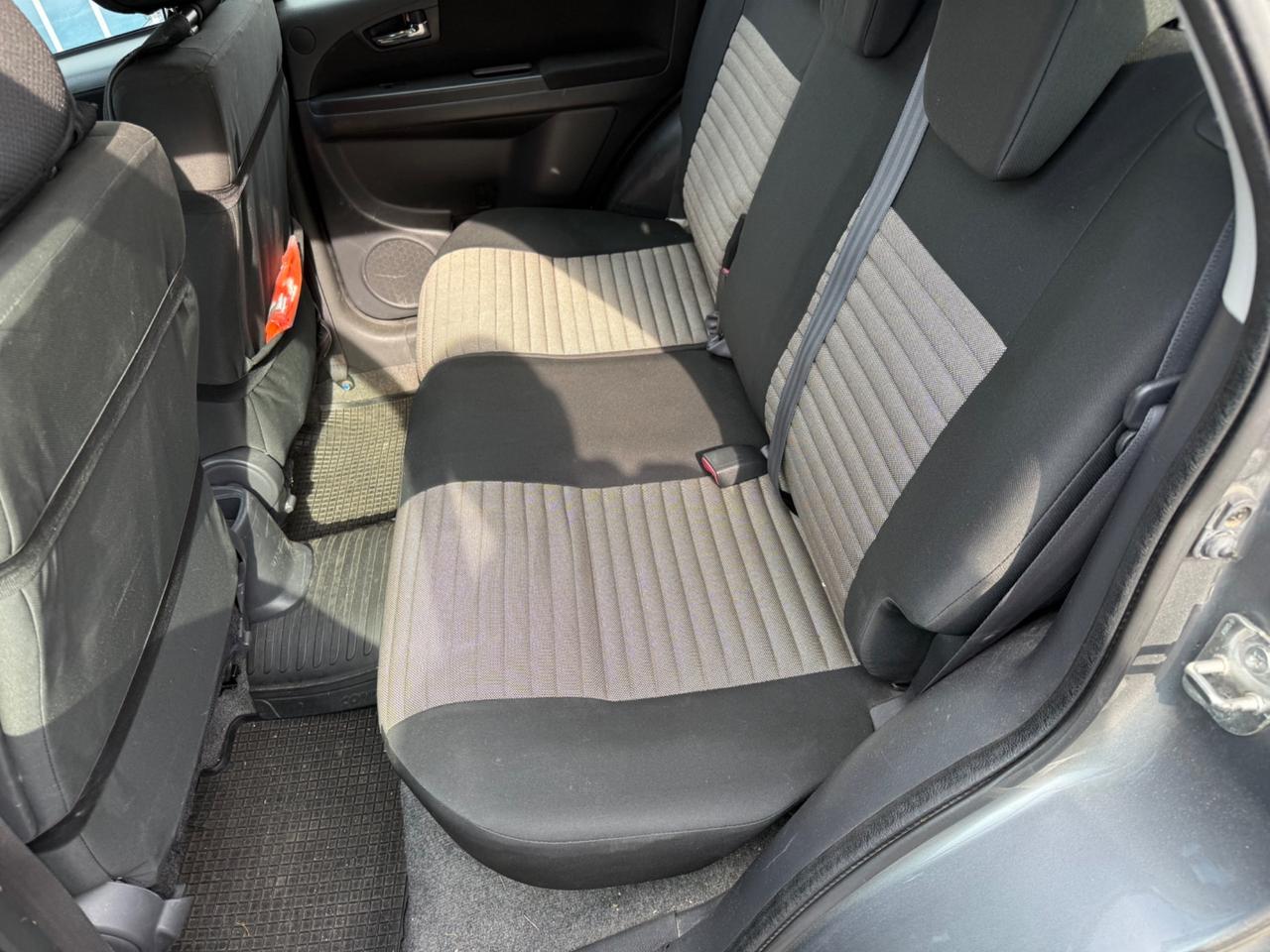 Fiat Sedici 2.0 MJT 16V DPF 4x4 Emotion