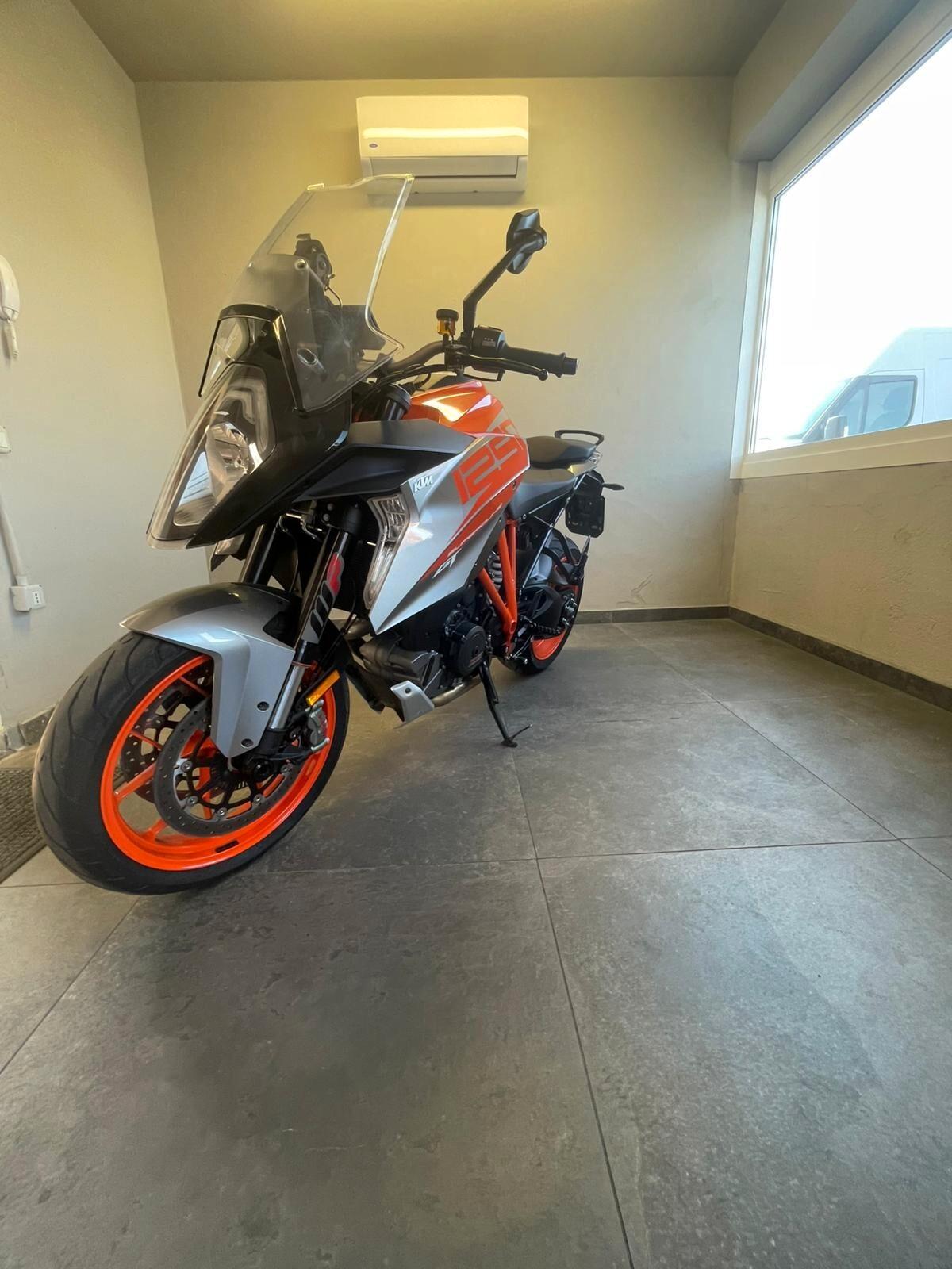 Ktm 1290 Super Duke GT