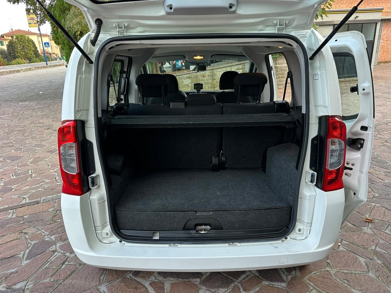 Fiat Qubo 1.4 8V 77 CV Dynamic Natural Power