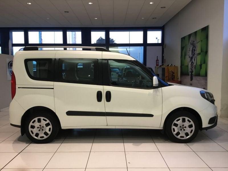 FIAT Doblò 1.4 T-Jet 16V Natural Power Easy