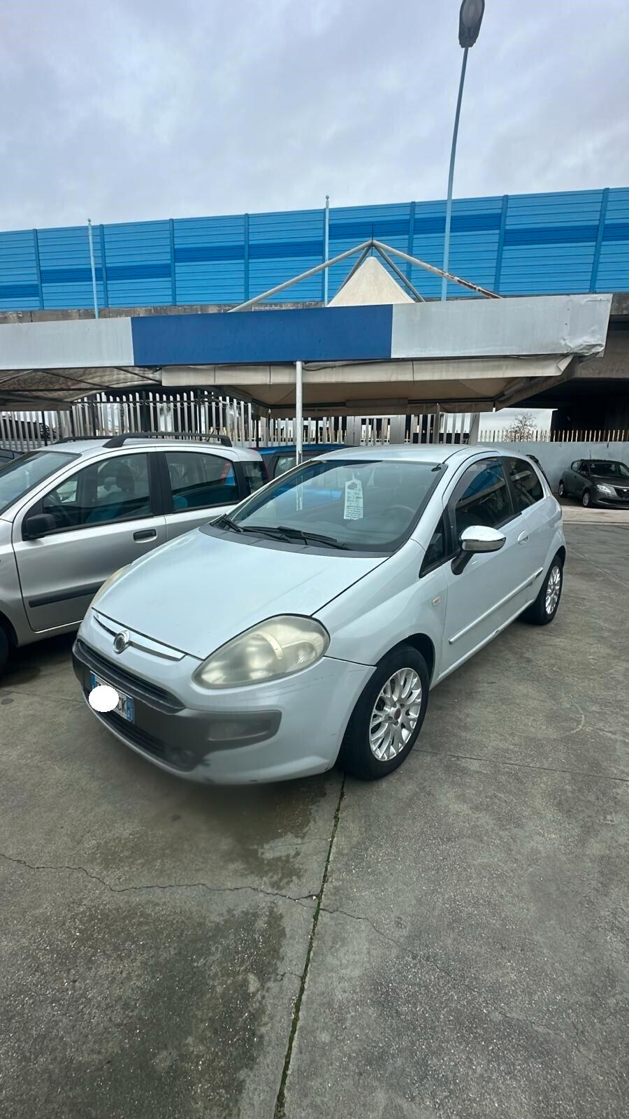 FIAT PUNTO EVO GPL CASA MADRE! REVISIONATO FINE AL 2031!