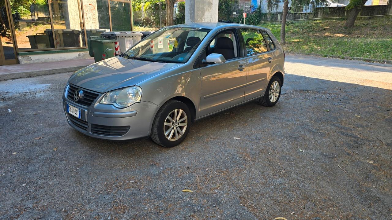 Volkswagen Polo 1.4/80CV 16V 5p. Comfort. BiFuel G