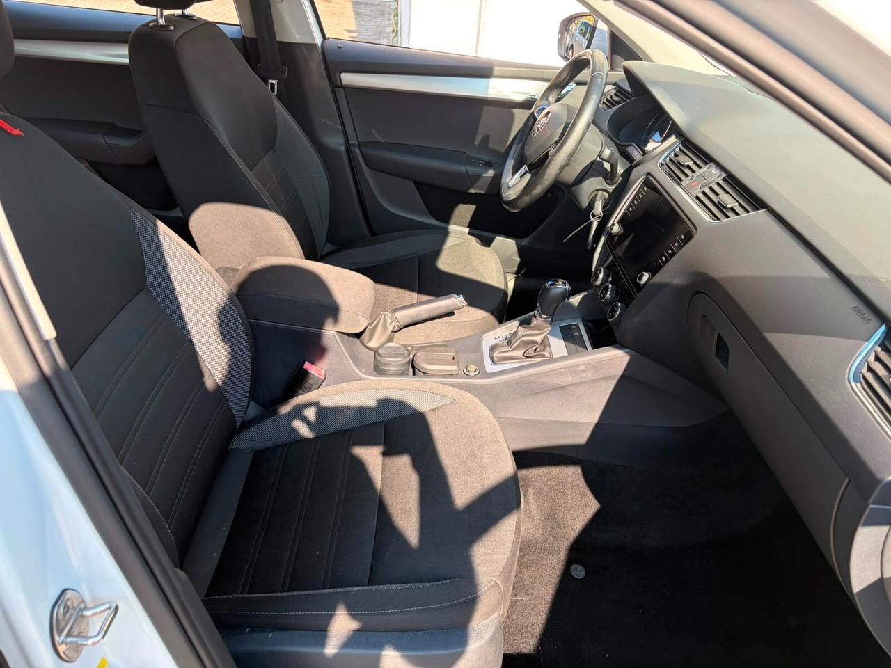 Skoda Octavia 1.6 TDI CR 115 CV DSG Wagon Executive
