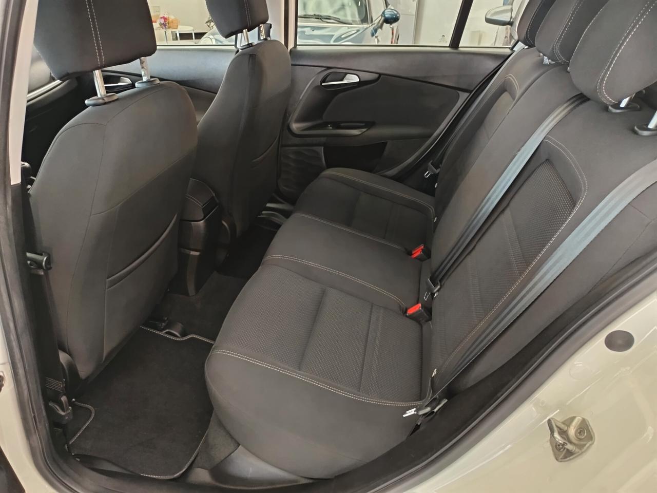 Fiat Tipo 1.6 Mjt 5 porte Sport Android Auto e Apple CarPlay