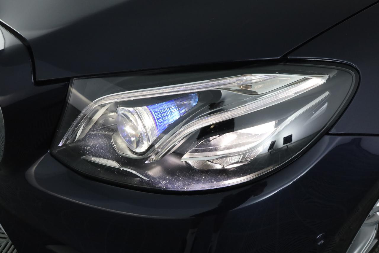 MERCEDES Classe E Cpé (C238) E 220 d 4Matic AMG-Line/Premium