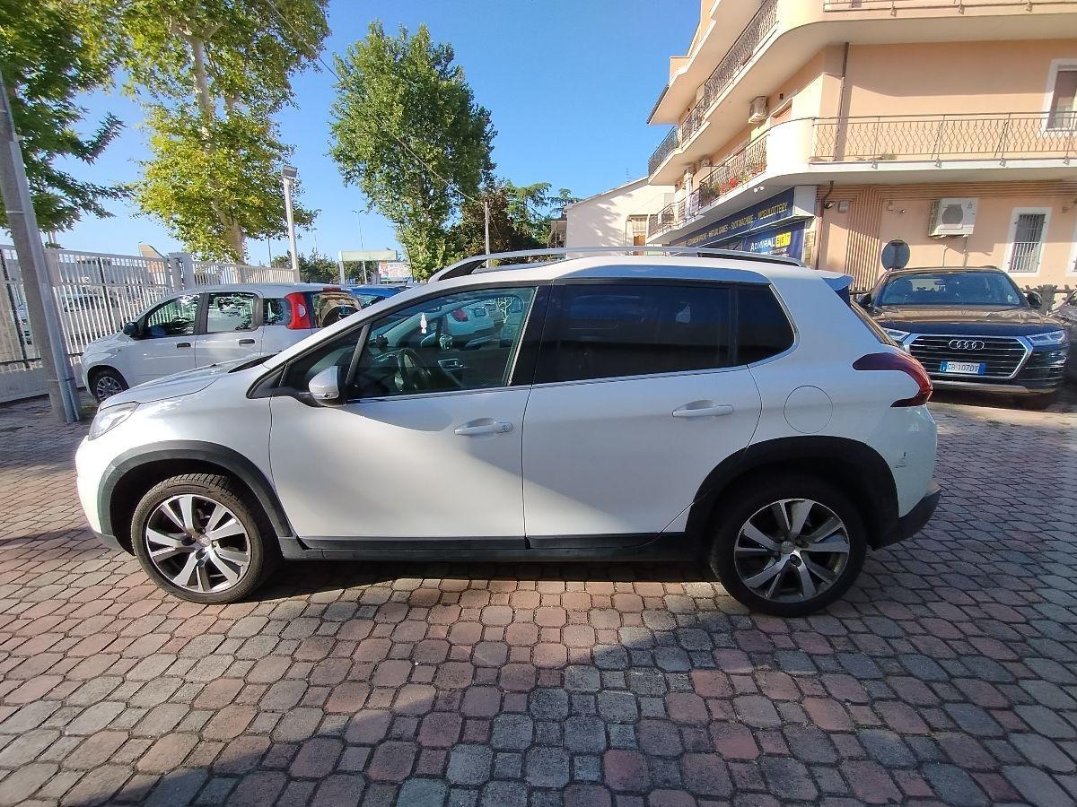 PEUGEOT - 2008 - BlueHDi 120 S&S Allure