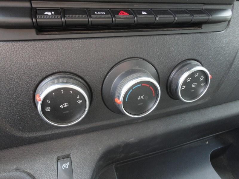 RENAULT Master 5ª serie Master T35 2.3 dCi 135...