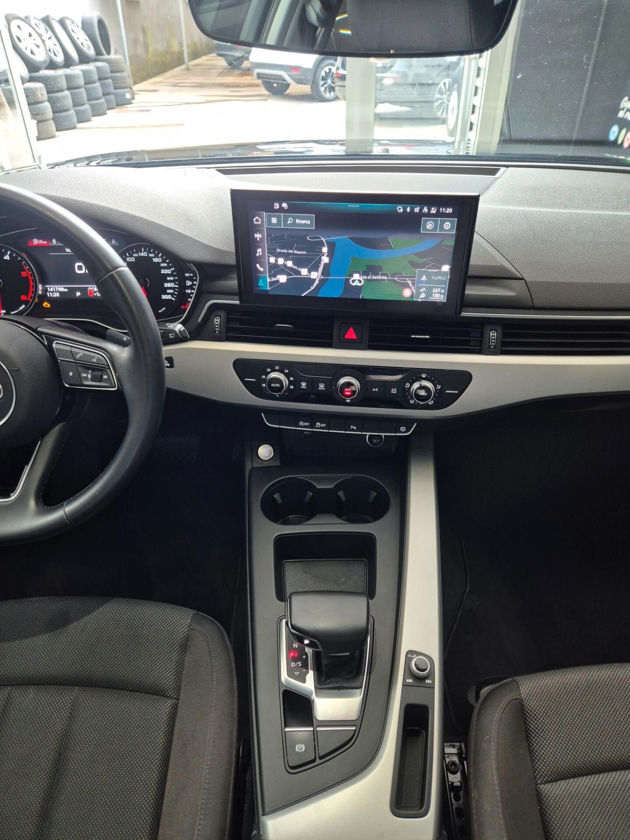 Audi A4 30 TDI/136 CV S tronic Business Advanced