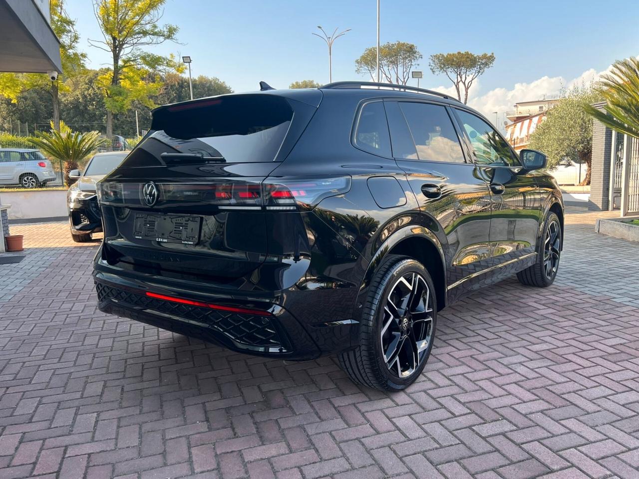 Volkswagen Tiguan TDI ACC €19600 NOLEGGIO CON RISCATTO NO SCORING