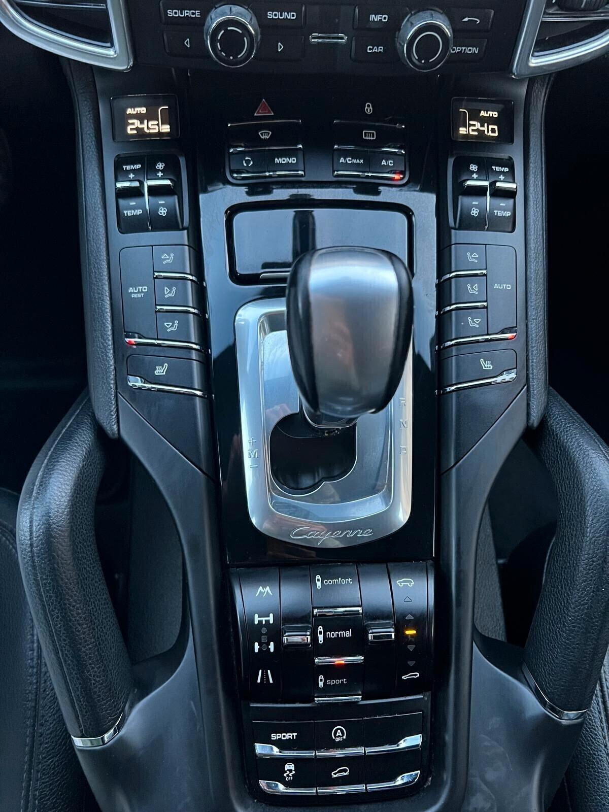 PORSCHE CAYENNE 3.0 245cv