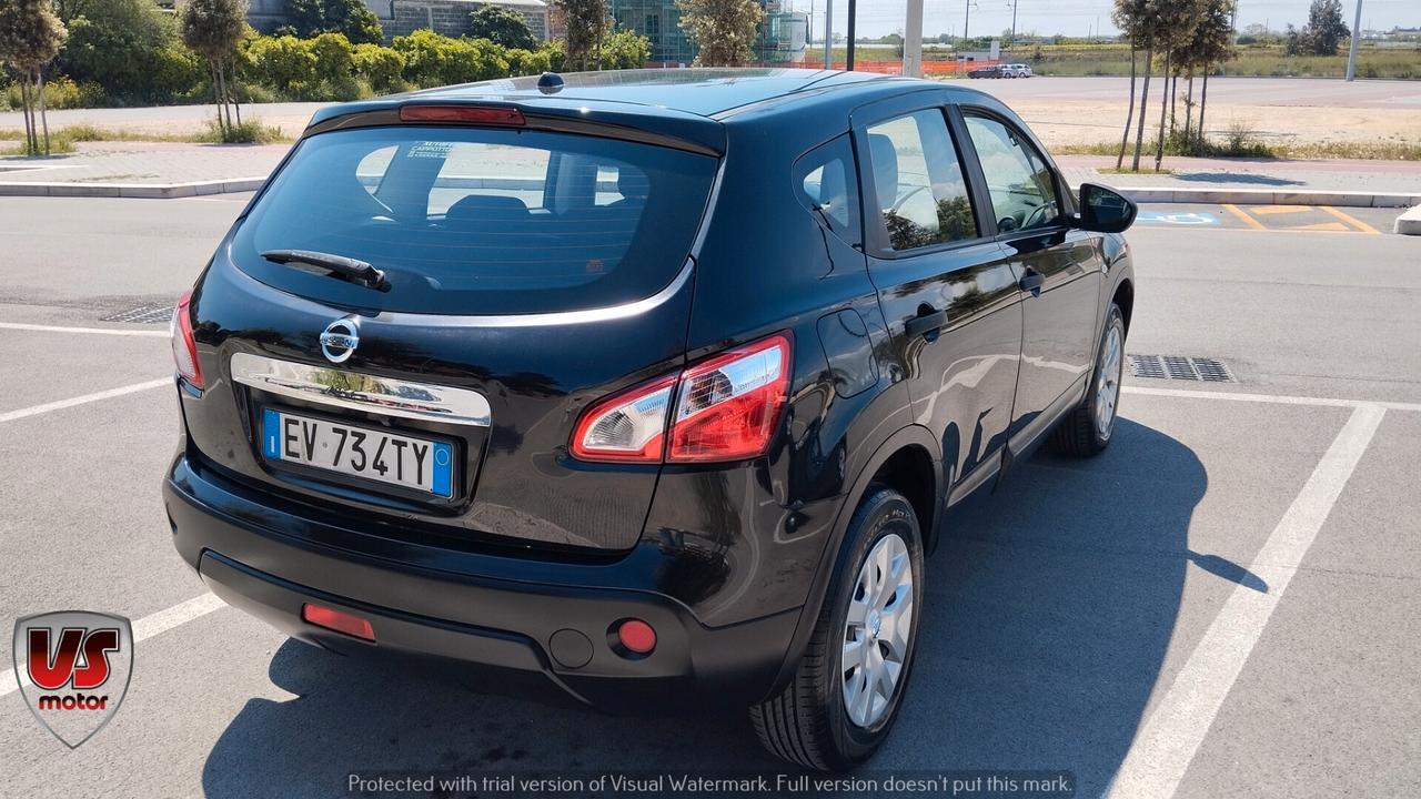 NISSAN QASHQAI 1.6 BENZ-2014