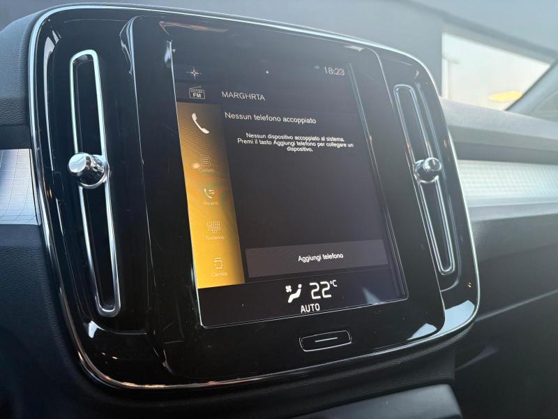 Volvo XC40 2.0 d3 150 CV Momentum my20 2WD