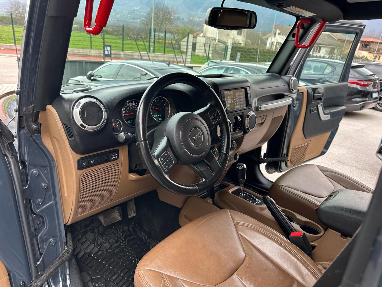 Jeep Wrangler Unlimited 3.6 V6 Rubicon JK auto GPL