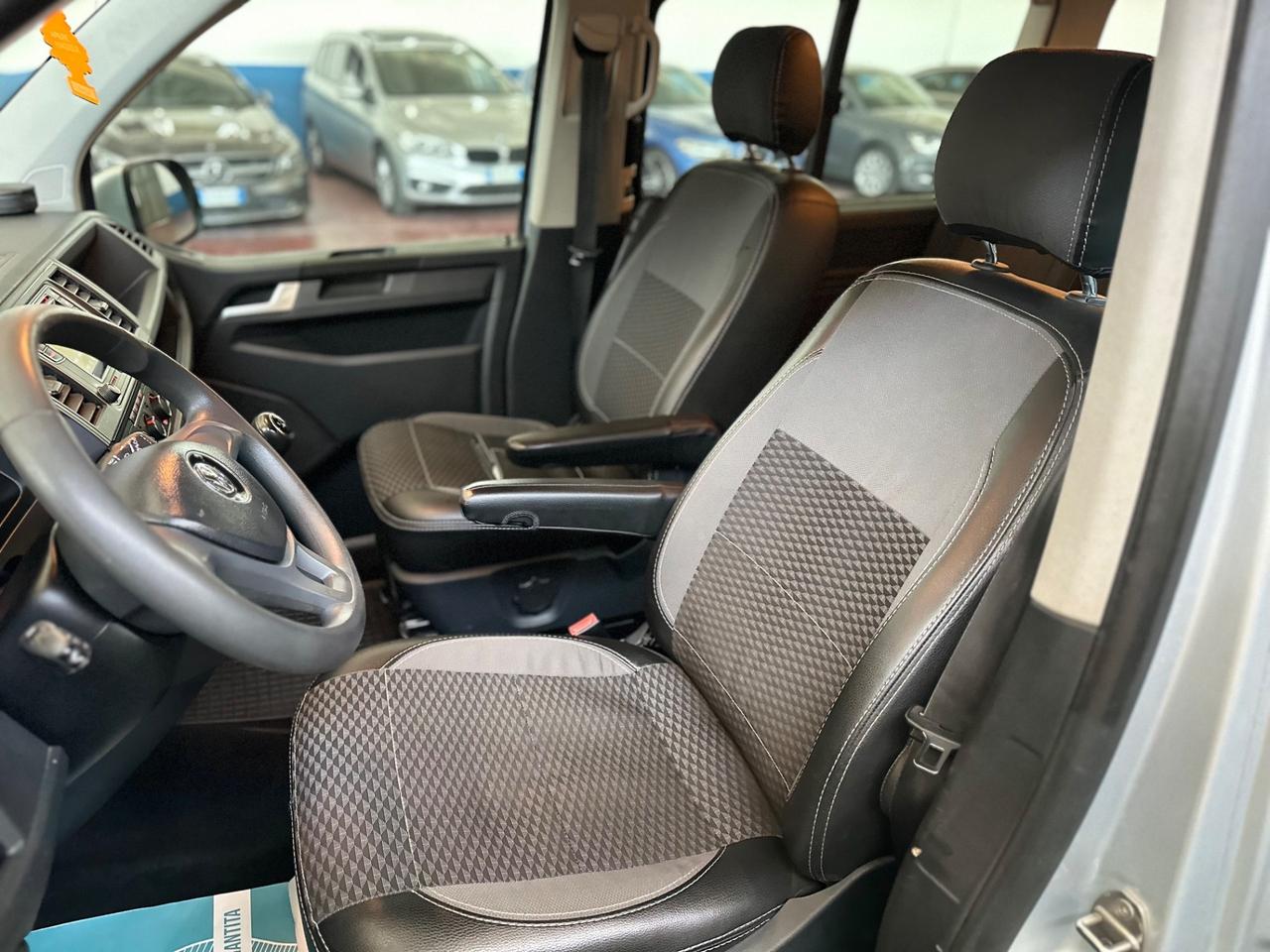 Volkswagen Caravelle 2.0 TDI 150CV /gancio/9posti/kmcerti
