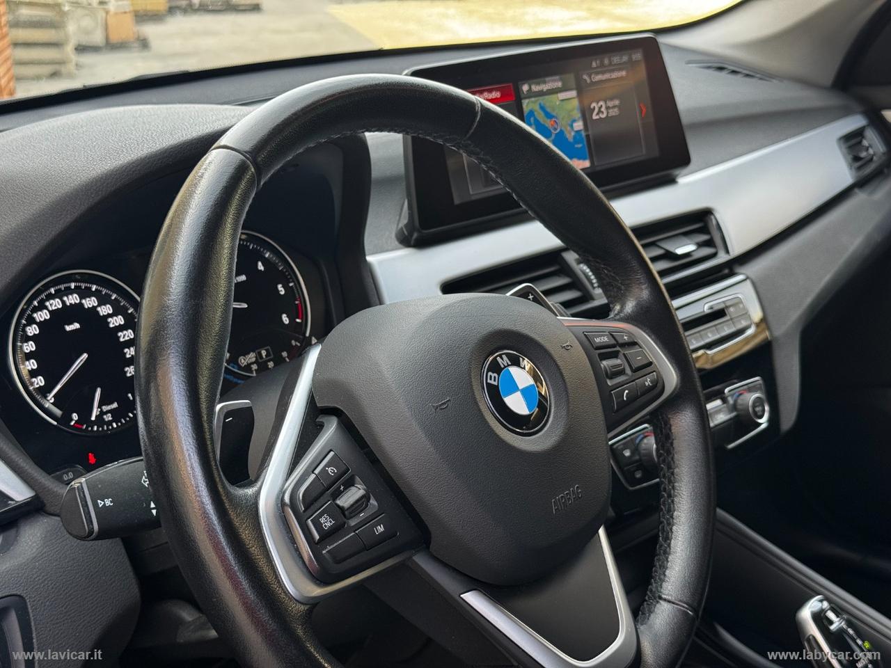 BMW X1 sDrive18d Edition Balance