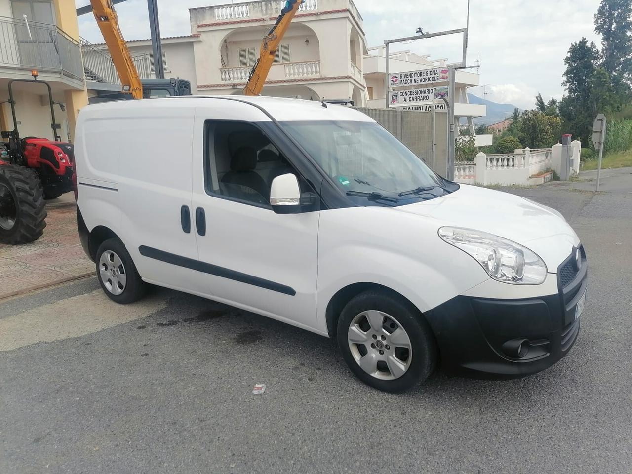 Fiat Doblò 1.6 Mjt - Gancio Traino - 2012
