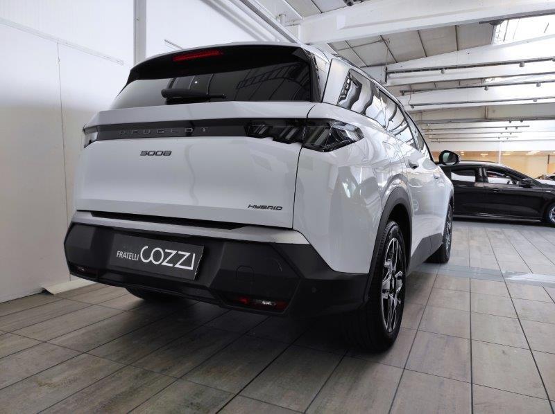 PEUGEOT 5008 3ª serie - 5008 Hybrid 145 e-DCS6 Allure