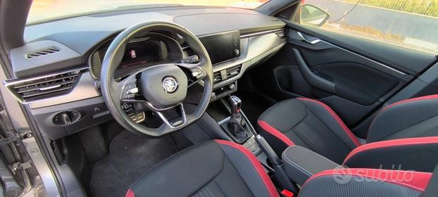 Skoda Kamiq 1.0TSI 110CV Black Dots NAVI CAMERA LE