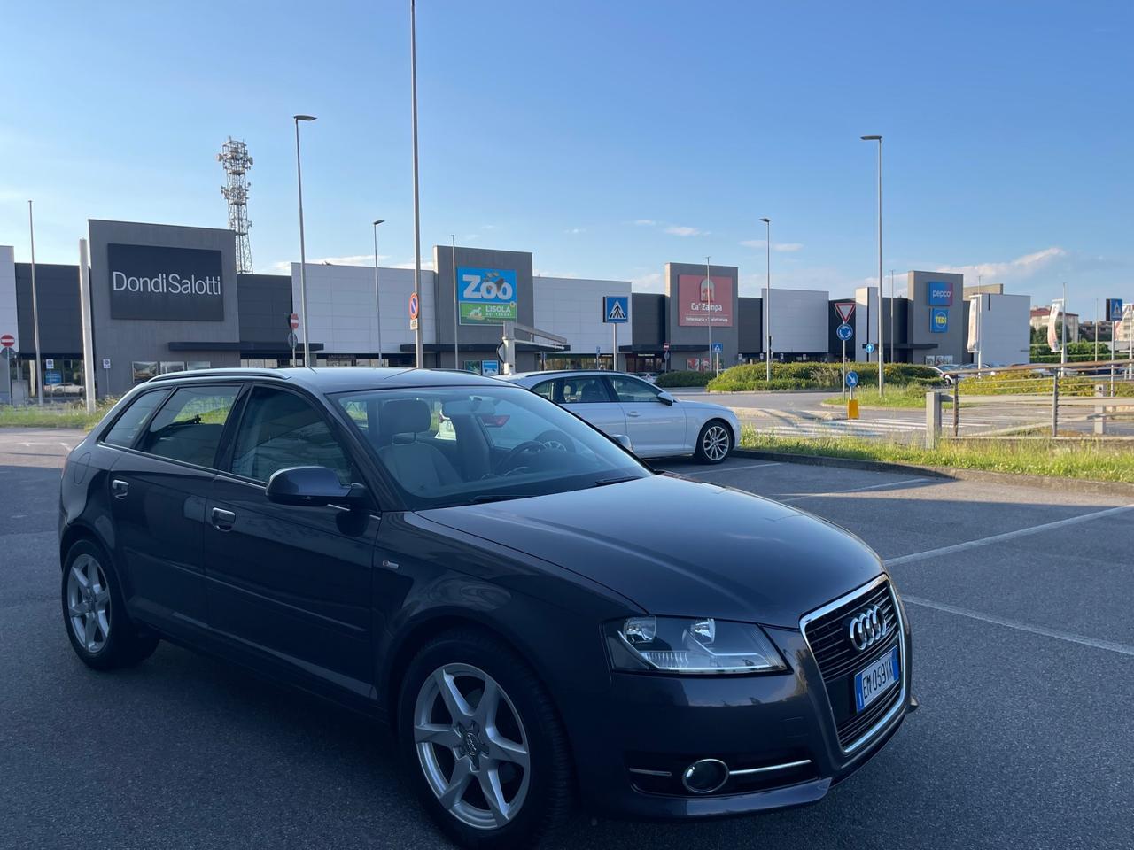 Audi A3 SPB 1.6 TDI 105 CV CR Attraction