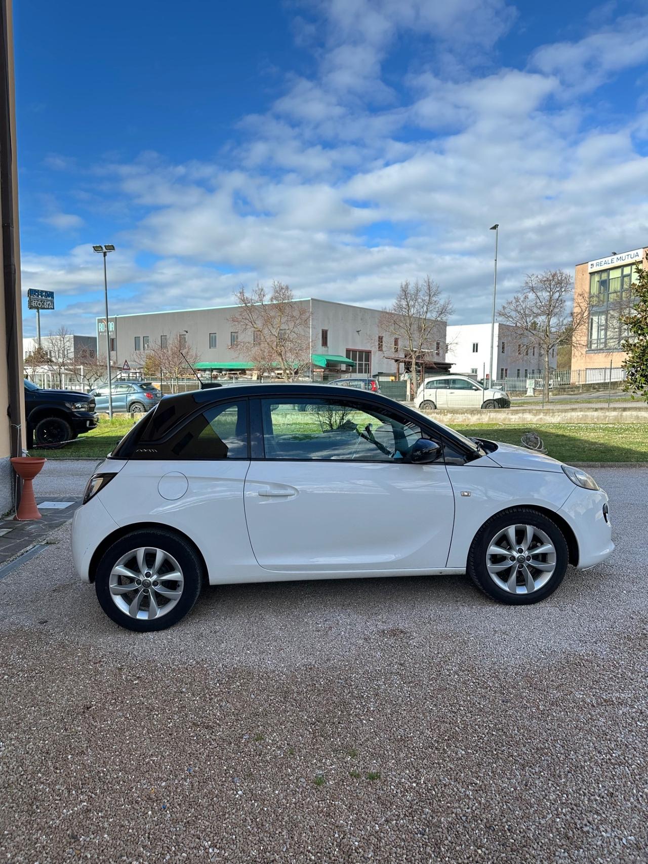 Opel Adam 1.4 87 CV GPL Tech Air ok neopatentati