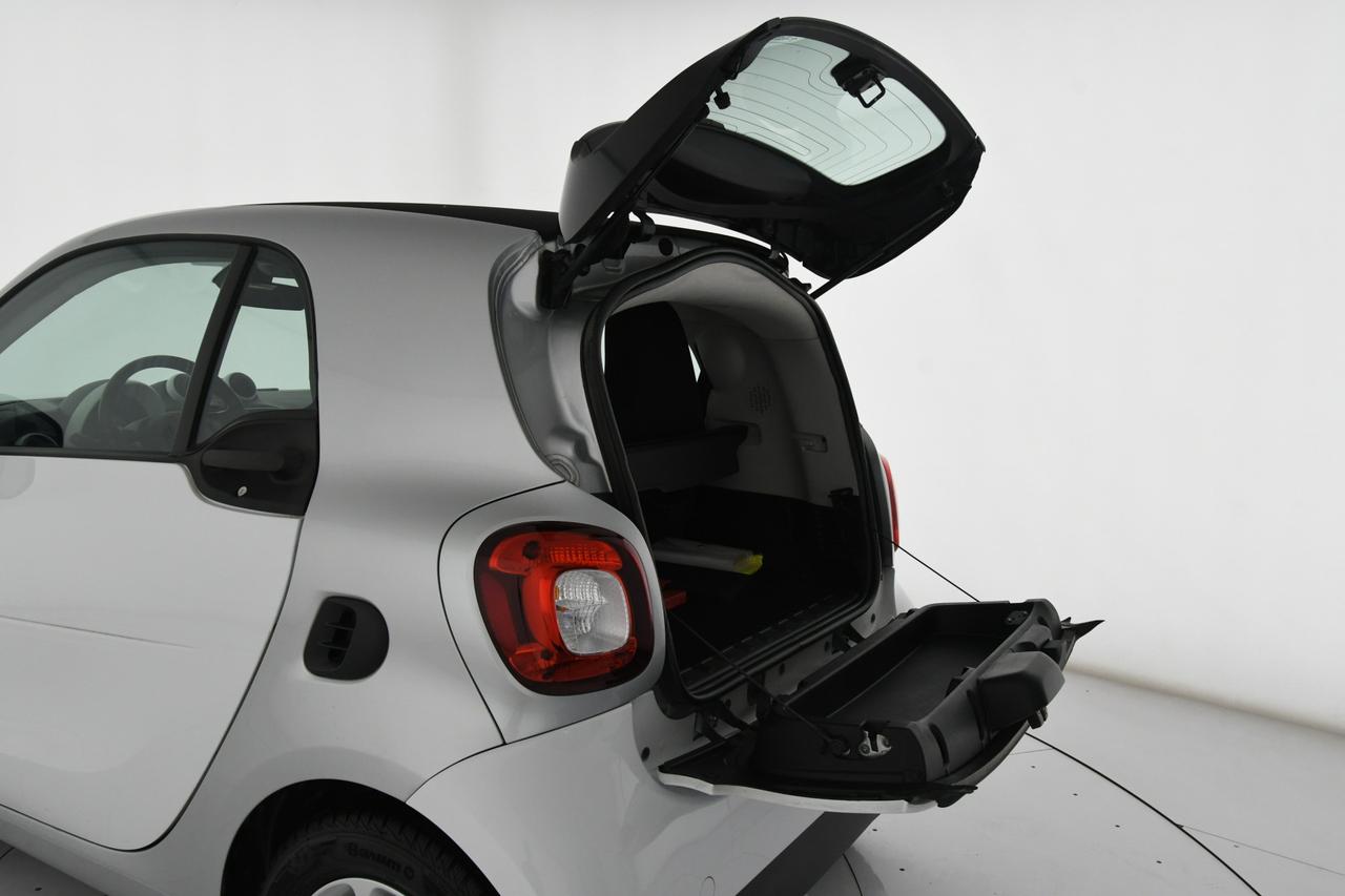 SMART Fortwo 1.0 Youngster 71cv twinamic my18 NEOPATENTATI