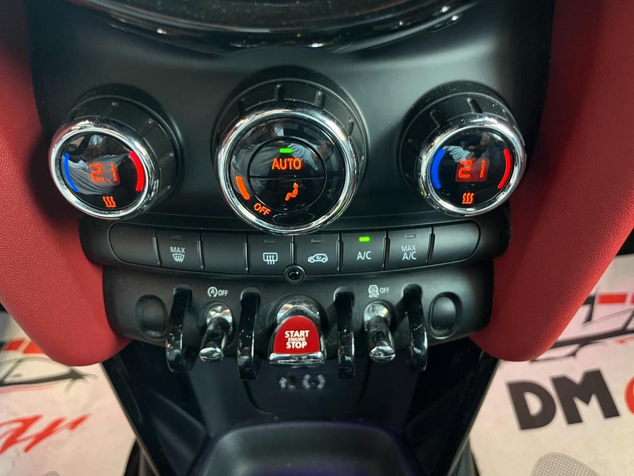 MINI JOHN COOPER WORKS 2.0 231CV Cambio automatico Navigatore Cerchi GARANZIA 12 MESI