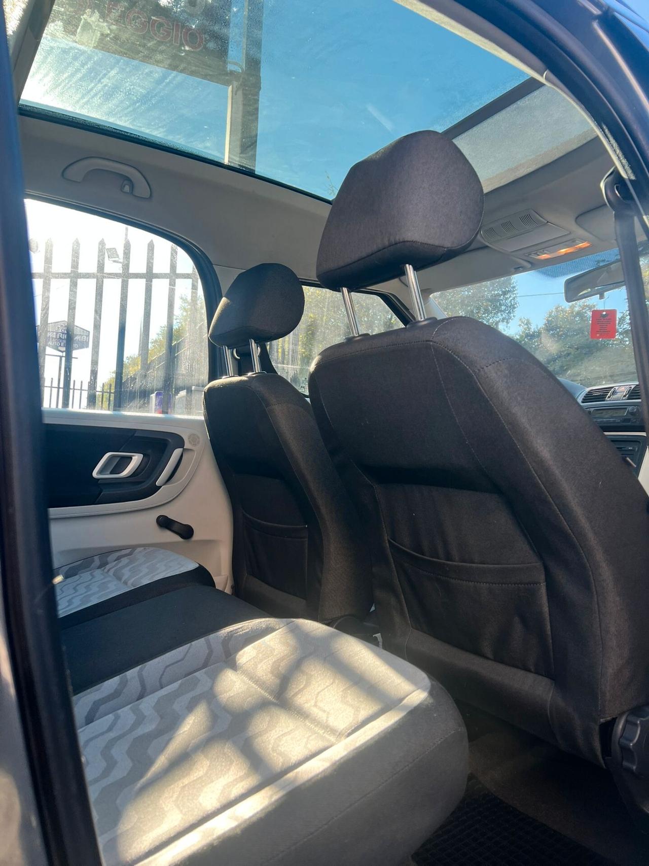 Skoda Roomster 1.6 16V Comfort