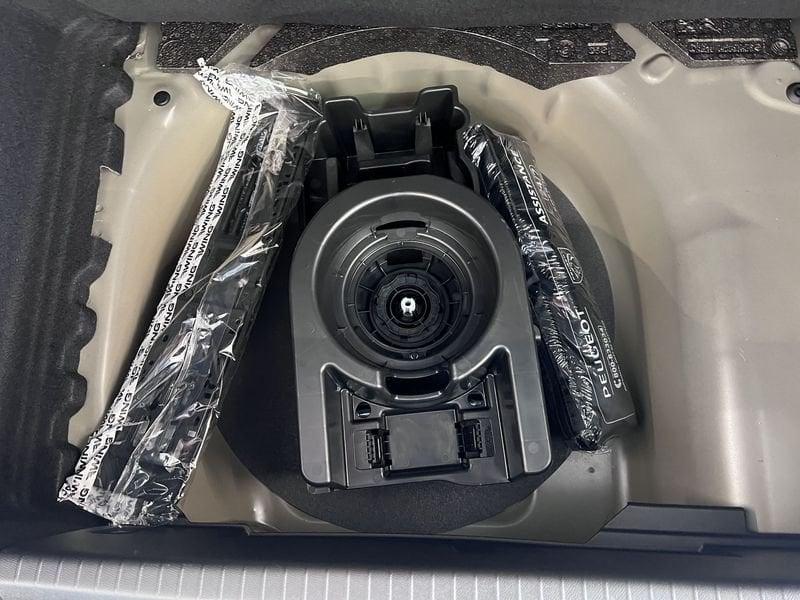 Peugeot 208 Edition Hybrid 110 e-DCS6 auto