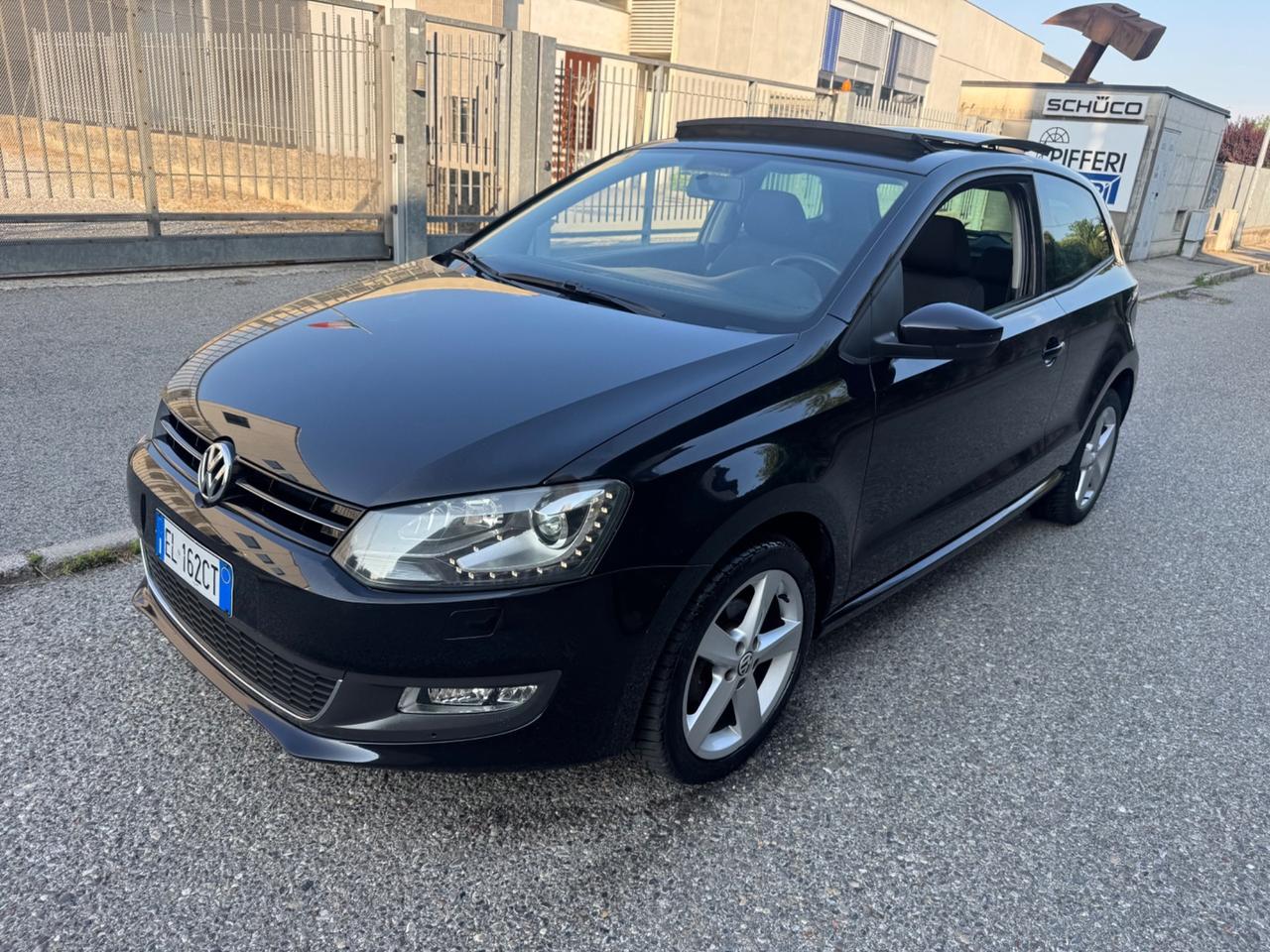 Volkswagen Polo Tetto apribile neopatentati