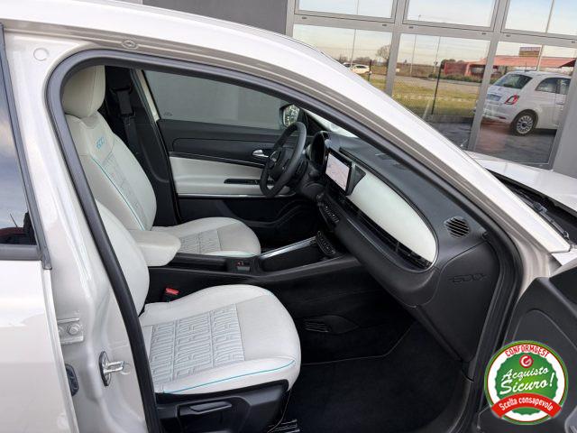 FIAT 600 Hybrid DCT MHEV La Prima ANCHE NEOPATENTATI