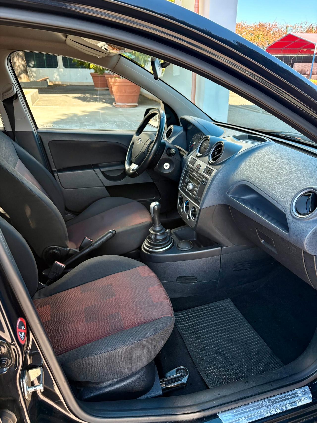 Ford Fiesta 1.4 TDCi 5p.