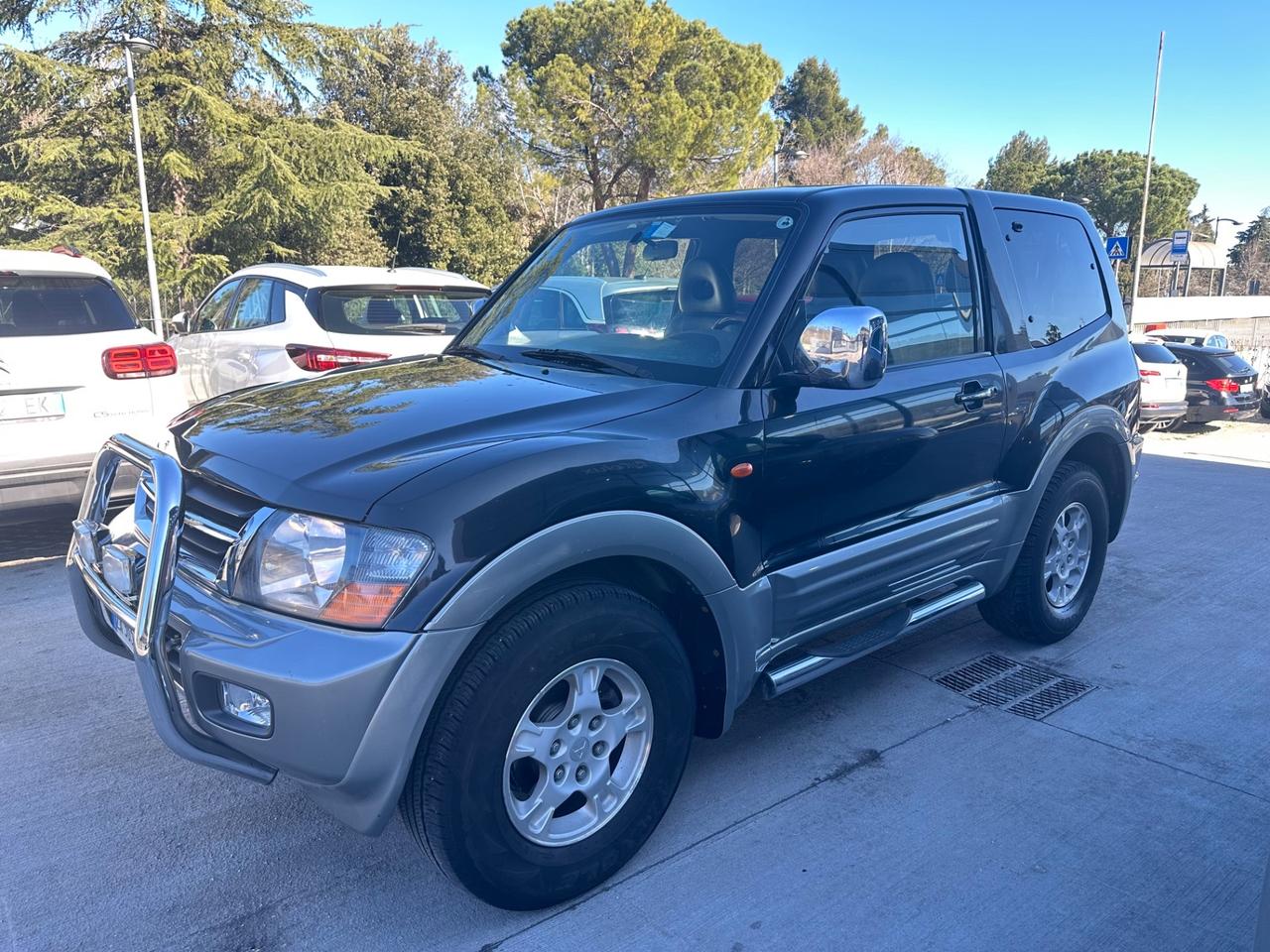 Mitsubishi Pajero 3.2 DI-D 16V 3p. Intense