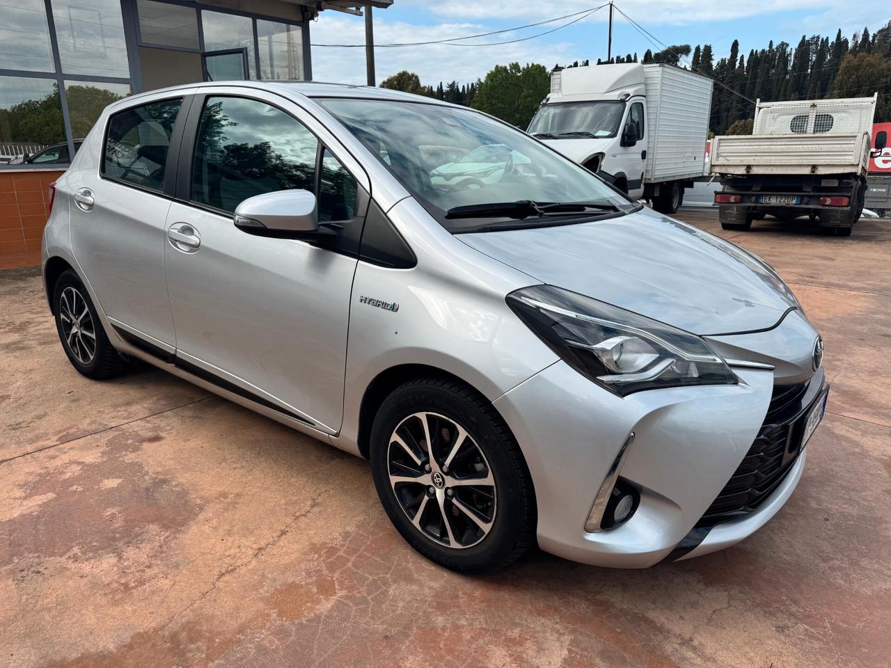 Toyota Yaris 1.5 Hybrid 5 porte Active
