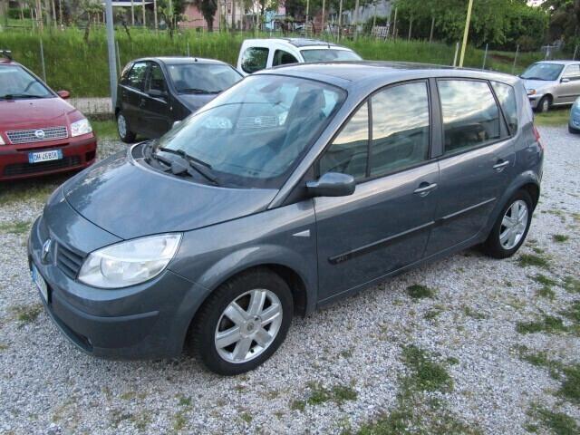 Renault Scenic 1.5 Dci tagliandi documentati tetto panoramico