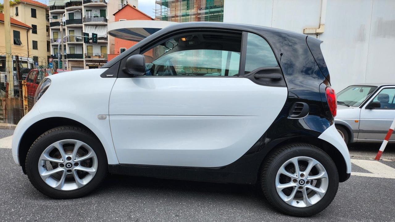 Smart ForTwo 70 1.0 Passion