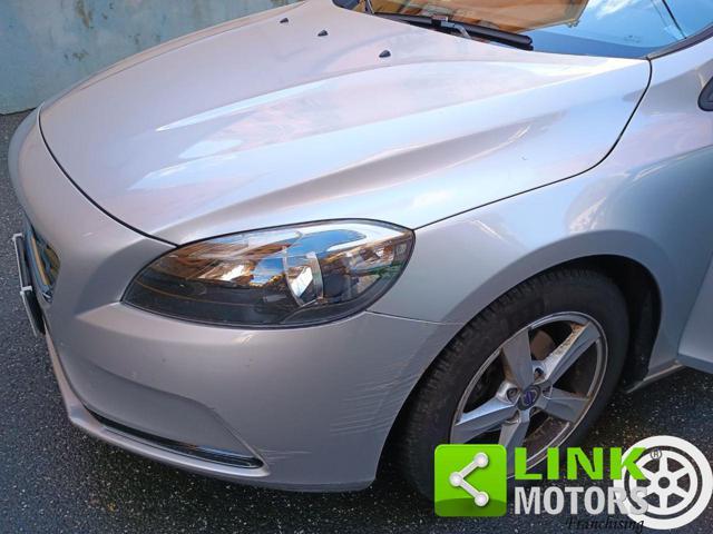 VOLVO V40 D2 1.6 Summum