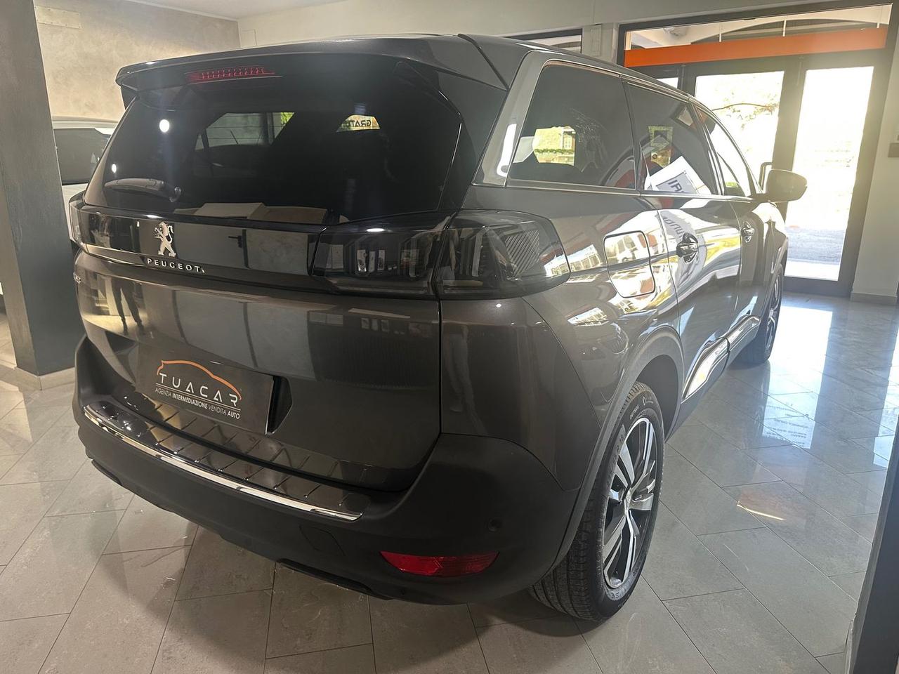 Peugeot 5008 GT 1.5 Blue HDI 130 7 posti #8133