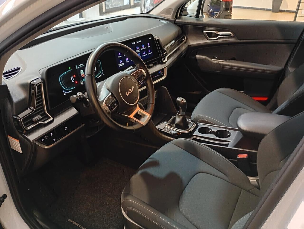 Kia Sportage 1.6 MHEV Business – 56.000 km – Promo