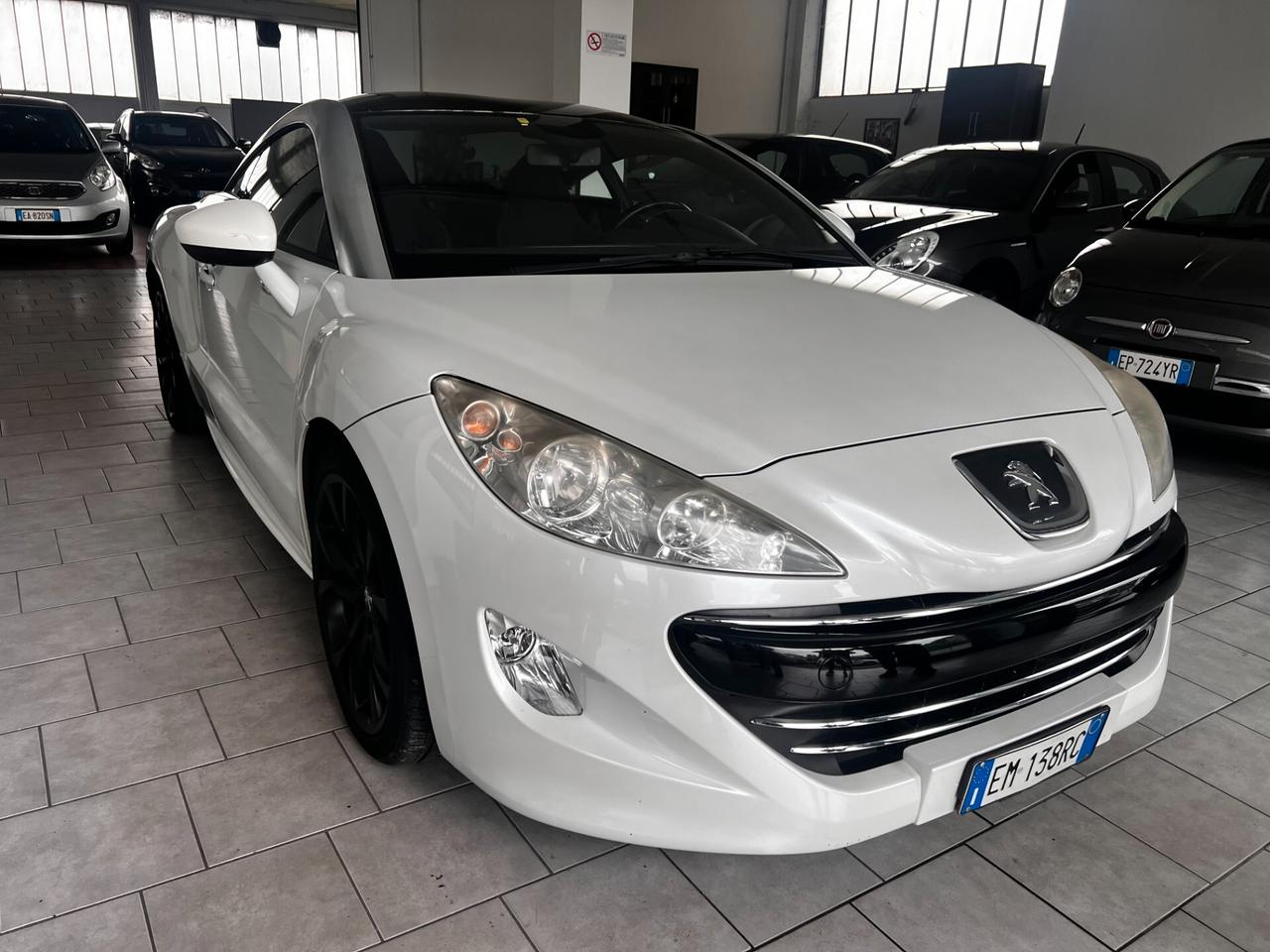 Peugeot RCZ 2.0 HDi 163CV Asphalt