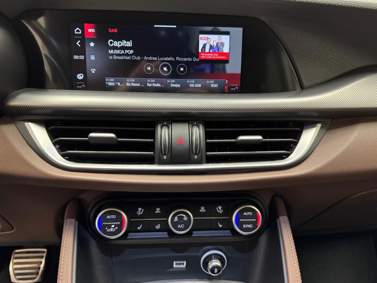 ALFA ROMEO Stelvio 2017 - Stelvio 2.2 t Lusso Q4 210cv auto