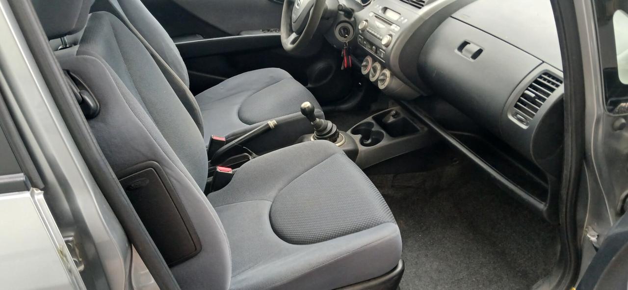 Honda Jazz 1.2 i- neopatentati