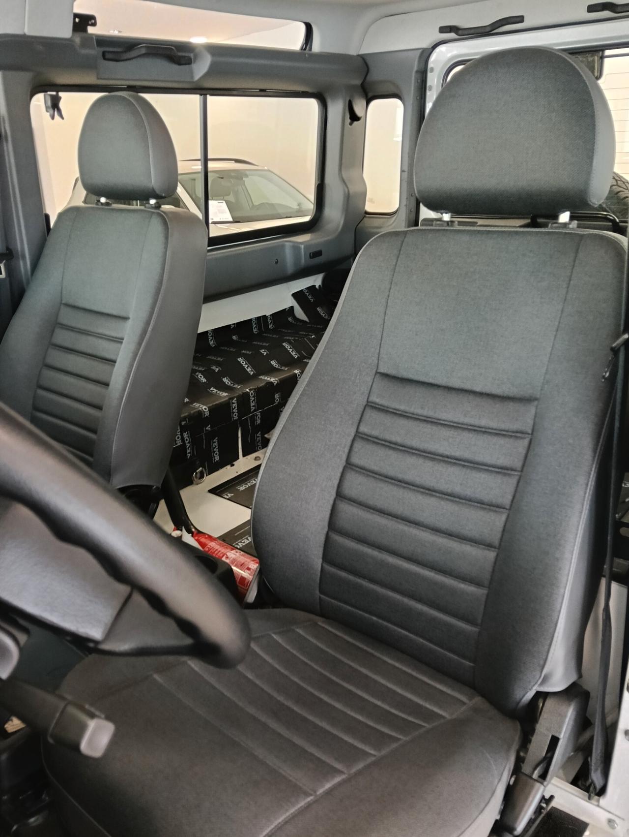 Land Rover Defender 90 2.2 TD4 Station Wagon SE N1
